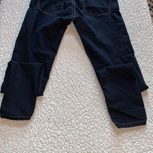 Flying Monkey Leggings - Picture 2 of 8